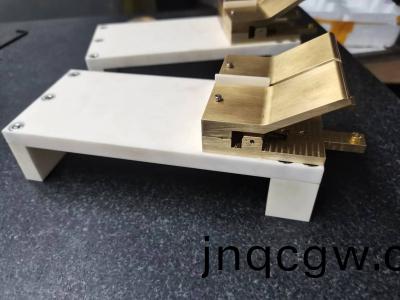 耐(nai)高溫陶瓷裌片