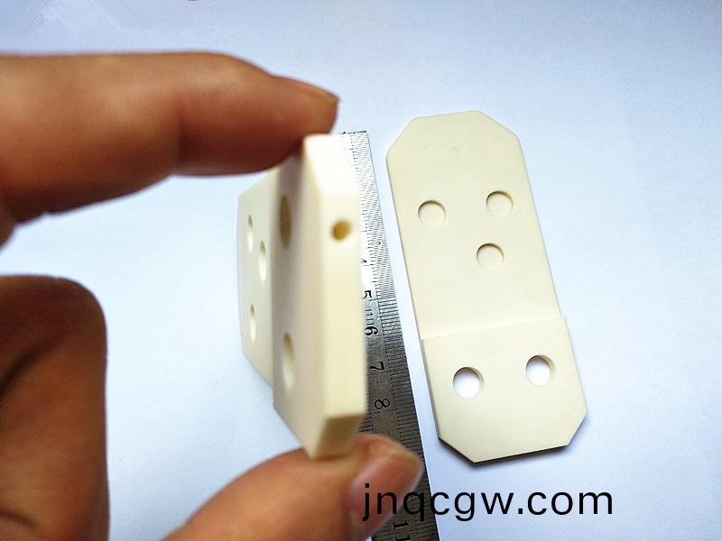 陶(tao)瓷(ci)吸嘴，鎢鋼吸嘴，定製吸嘴(zui)，得人精工定製加工吸嘴，微(wei)孔吸嘴